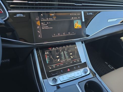 New 2026 Audi Q7 3.0T Prestige AWD/4WD image 23