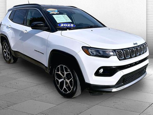 Used 2025 Jeep Compass Limited AWD/4WD image 1