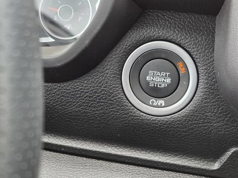 New 2026 RAM 1500 Express AWD/4WD image 16