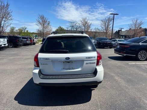 Used 2009 Subaru Outback 2.5i Limited AWD/4WD image 6