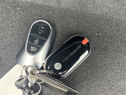 Used 2025 Mercedes-Benz CLE 53 AMG 4MATIC Cabriolet image 29