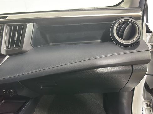 Used 2018 Toyota RAV4 LE w/ All Weather Liner Package AWD/4WD image 24