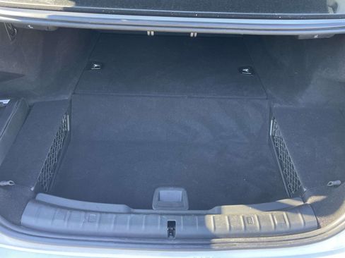 Used 2019 BMW 530e w/ Convenience Package image 18