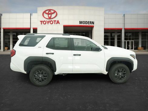 New 2026 Toyota 4Runner SR5 image 25