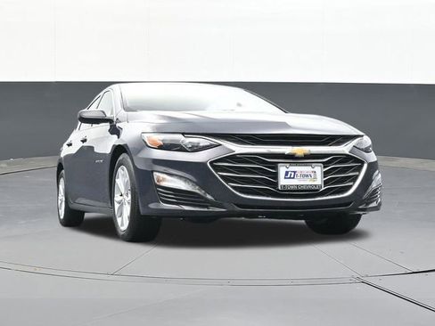 Used 2025 Chevrolet Malibu LT image 45
