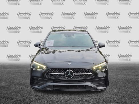 Used 2025 Mercedes-Benz C 300 4MATIC Sedan image 3