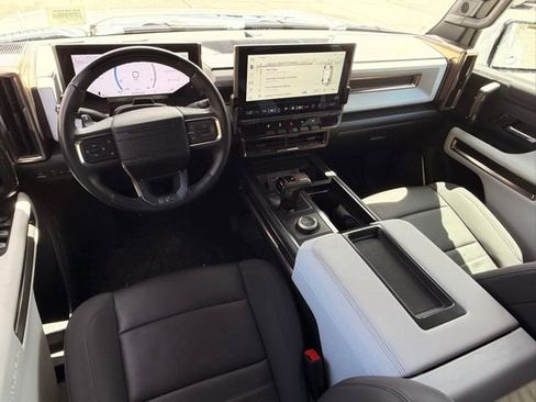 Used 2025 GMC Hummer EV 2X AWD/4WD image 13