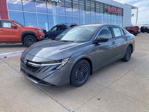 New 2026 Nissan Sentra SV w/ Floor Mat Package image 1