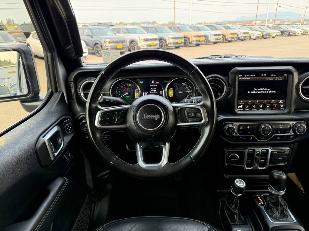Used 2021 Jeep Wrangler Unlimited Sahara w/ Cold Weather Group AWD/4WD image 22