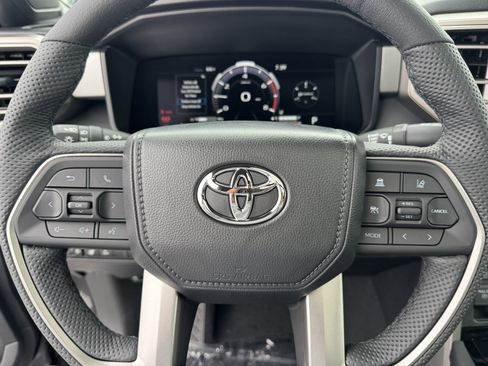 New 2026 Toyota Tundra Limited AWD/4WD image 21