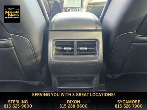 Used 2024 Ford Edge SEL image 30