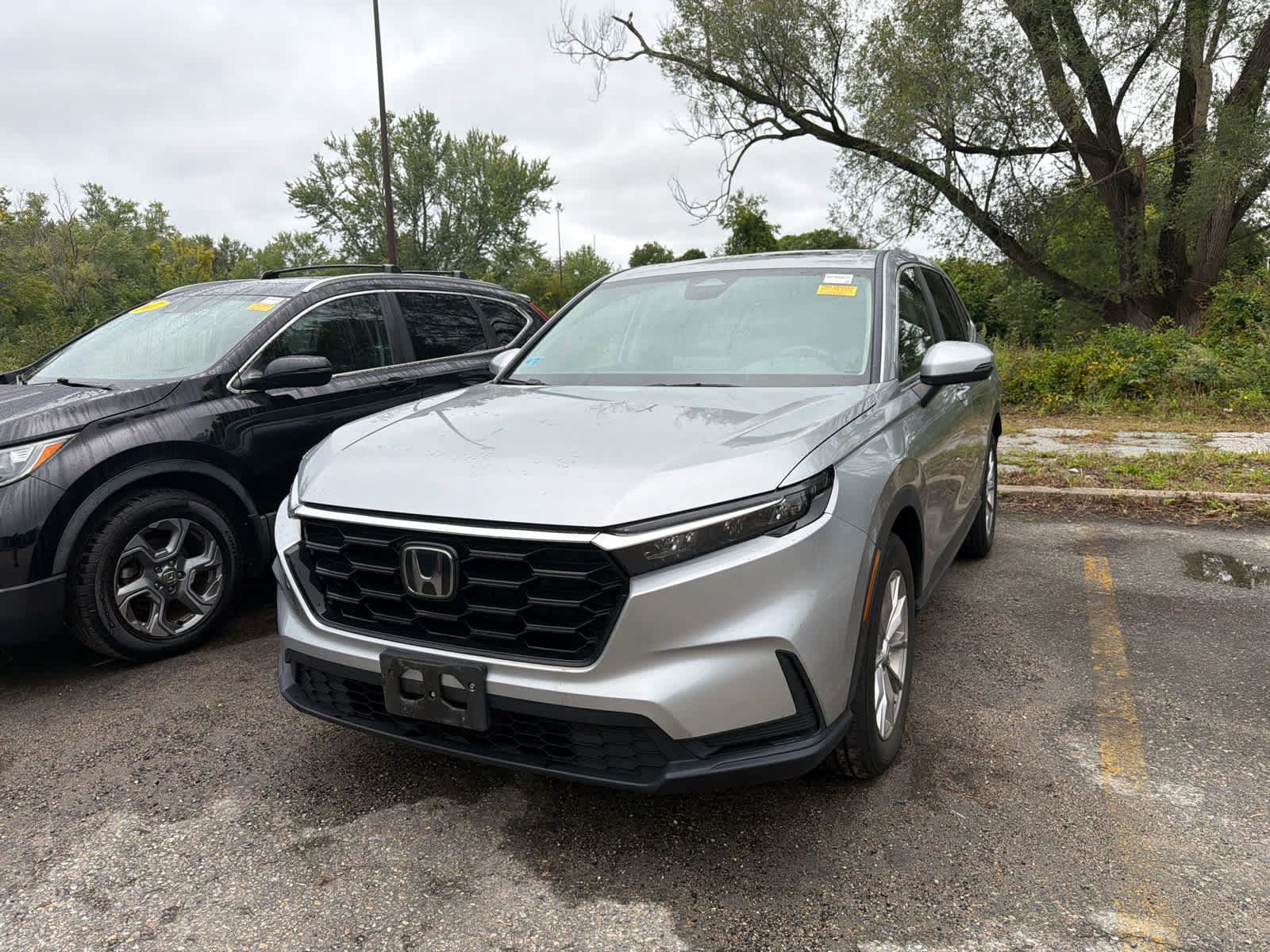 Used 2024 Honda CR-V EX image 8