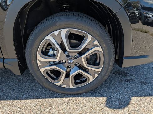 New 2025 Subaru Ascent Limited image 22