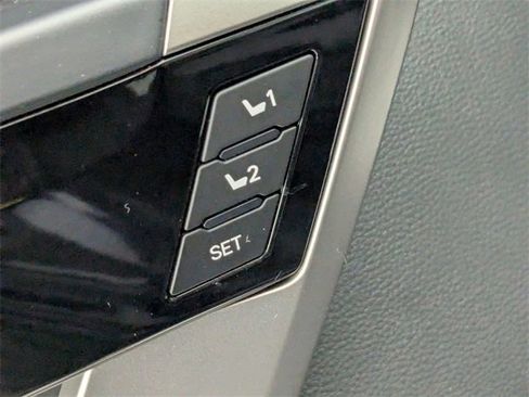 Used 2024 Toyota Sequoia Limited image 11