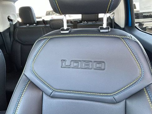 New 2025 Ford Maverick Lobo AWD/4WD image 17