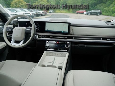 New 2025 Hyundai Santa Fe Calligraphy image 7