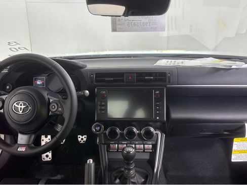 New 2026 Toyota GR86 Premium image 4