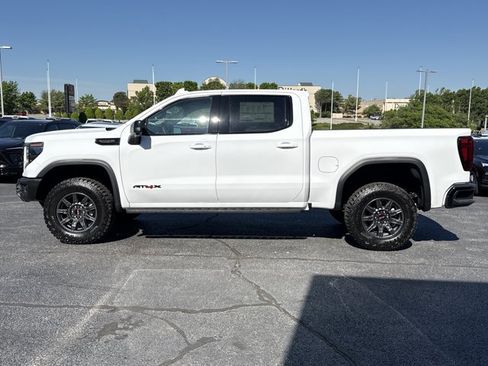 New 2026 GMC Sierra 1500 AT4X w/ LPO, Black Badging Package AWD/4WD image 12
