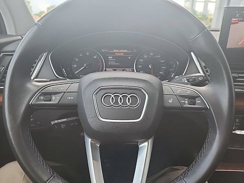 Used 2023 Audi Q5 2.0T Premium w/ Convenience Package AWD/4WD image 24