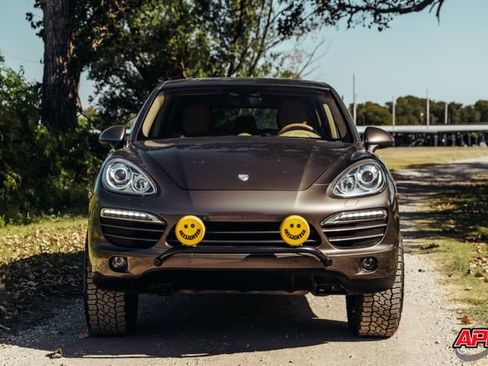 Used 2013 Porsche Cayenne AWD/4WD image 15