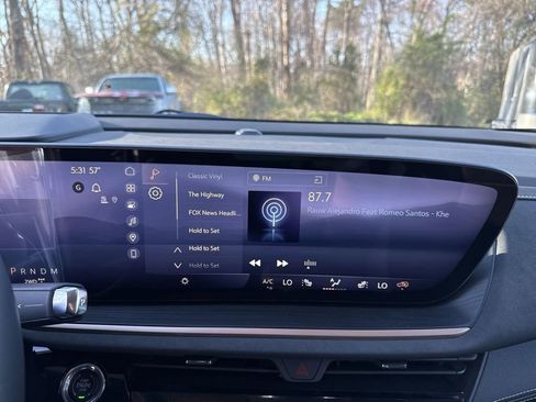 New 2026 Buick Envision Sport Touring image 18