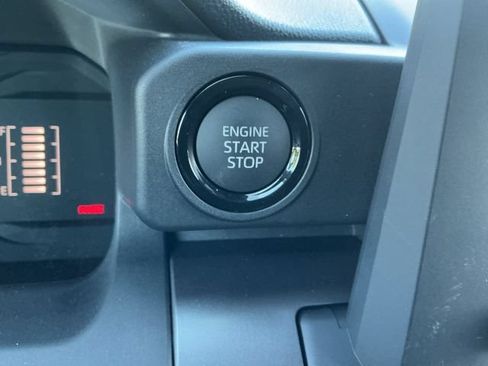 Certified 2026 Toyota Tacoma SR5 RWD image 20