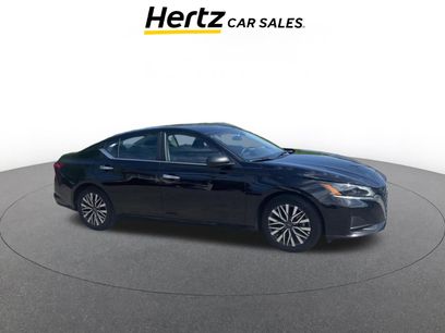 Used 2025 Nissan Altima 2.5 SV