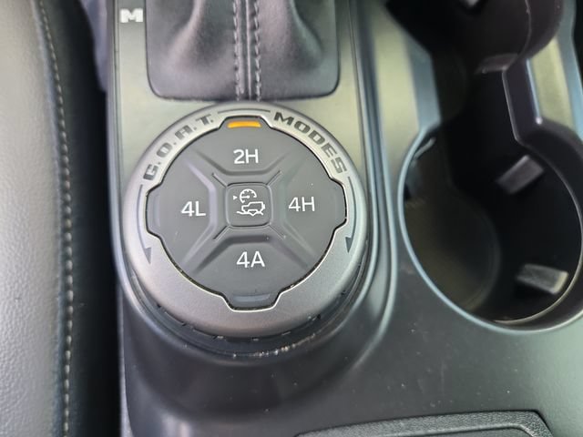 Used 2024 Ford Bronco Outer Banks AWD/4WD image 23