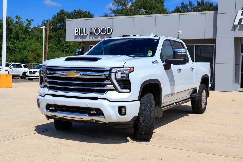 Used 2026 Chevrolet Silverado 2500 High Country w/ High Country Premium Package AWD/4WD image 24