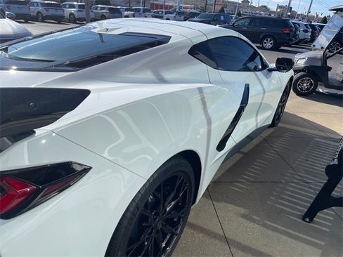 Used 2025 Chevrolet Corvette Stingray Preferred Cpe w/ Battery Protection Package image 26