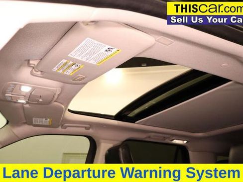 Used 2019 Ford Expedition Platinum AWD/4WD image 25