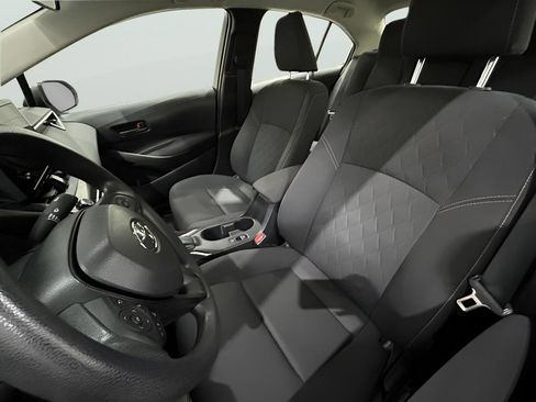 Used 2023 Toyota Corolla LE image 24