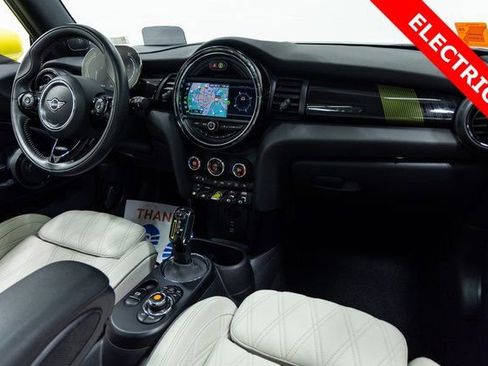 Used 2021 MINI Cooper SE w/ 8.8" Touchscreen Nav Package image 27