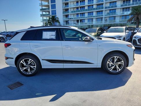 New 2027 Audi Q6 e-tron Premium Plus AWD/4WD image 7