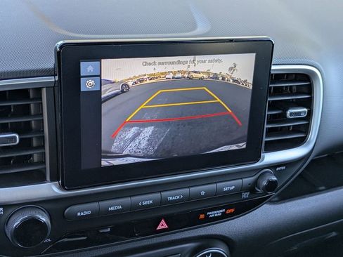 New 2026 Hyundai Venue SE image 22