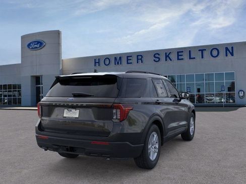 New 2026 Ford Explorer Active image 8