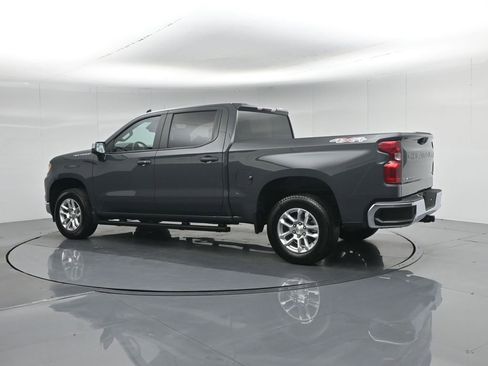 Used 2025 Chevrolet Silverado 1500 LT image 7