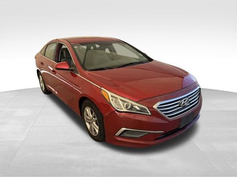 Used 2017 Hyundai Sonata SE FWD image 5