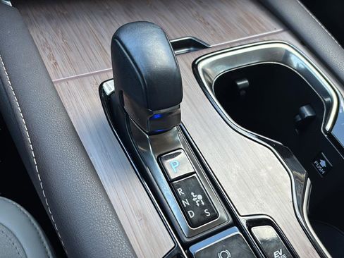 Used 2023 Lexus RX 350 w/ Accessory Package (Z1) image 35