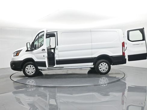 Certified 2023 Ford Transit 250 Low Roof w/ Exterior Upgrade Package image 5