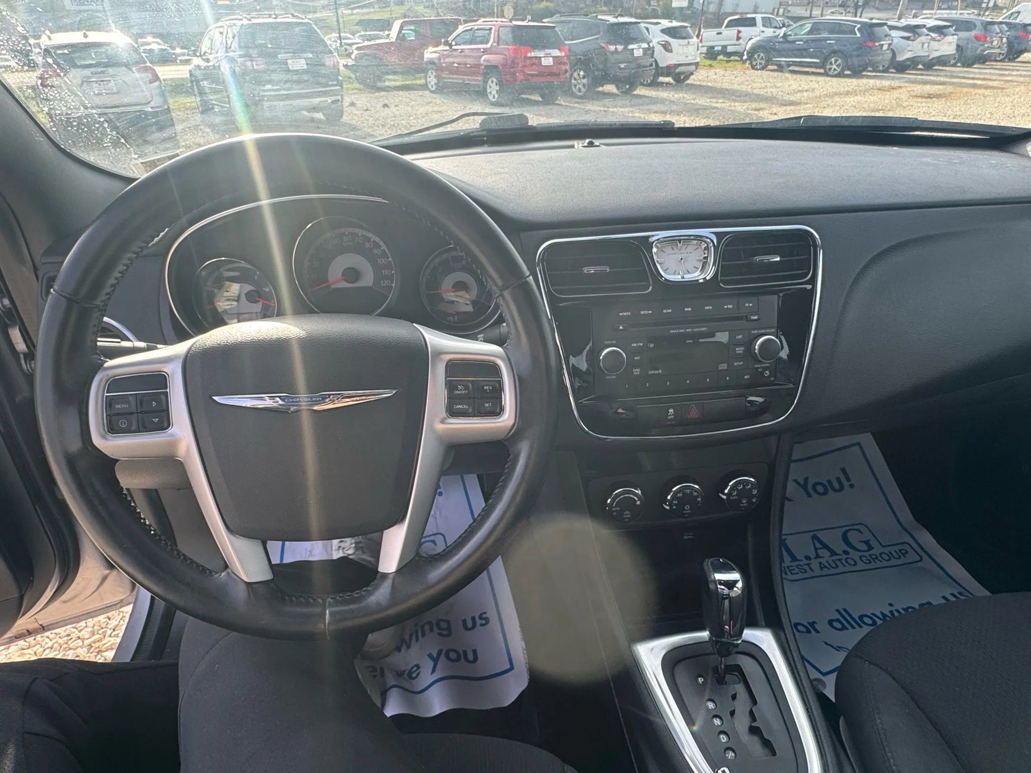 Used 2013 Chrysler 200 Touring FWD image 14