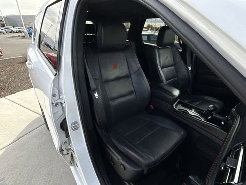 Used 2023 Dodge Durango GT image 15
