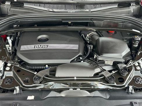 Used 2026 BMW X2 xDrive28i AWD/4WD image 12