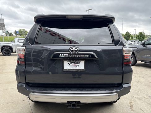 Used 2024 Toyota 4Runner TRD Off-Road AWD/4WD image 8