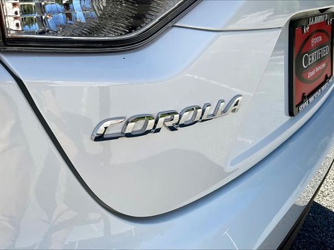 Used 2026 Toyota Corolla LE FWD image 10