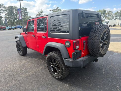 Used 2017 Jeep Wrangler Unlimited Sport w/ Connectivity Group AWD/4WD image 9