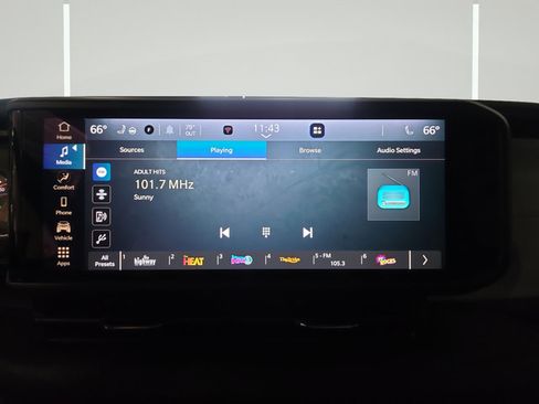 Used 2025 Jeep Wrangler Unlimited Sport AWD/4WD image 19