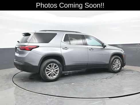 Used 2023 Chevrolet Traverse LT w/ LPO, Floor Liner Package AWD/4WD image 3