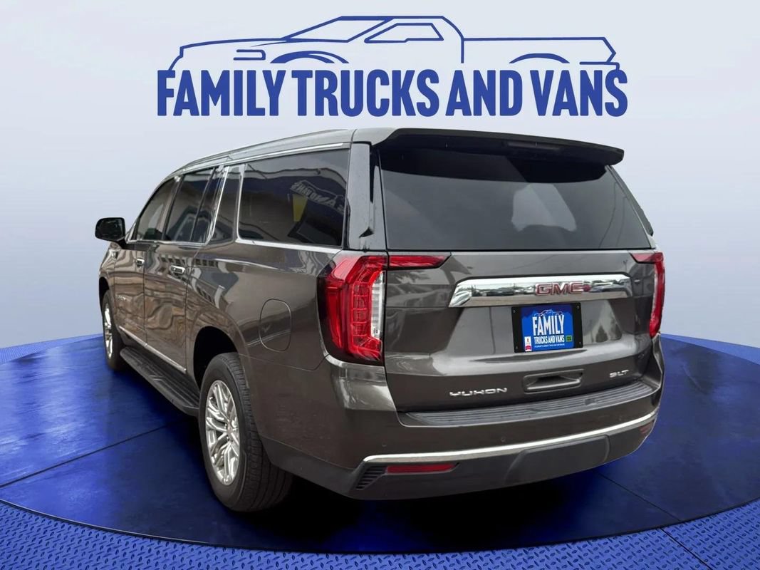 Used 2021 GMC Yukon XL SLT w/ SLT Premium Package AWD/4WD image 9