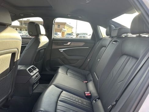 Used 2024 Audi A6 Premium Plus image 10